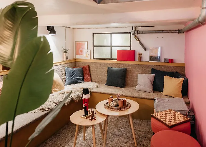 Woodah Boutique Hostel