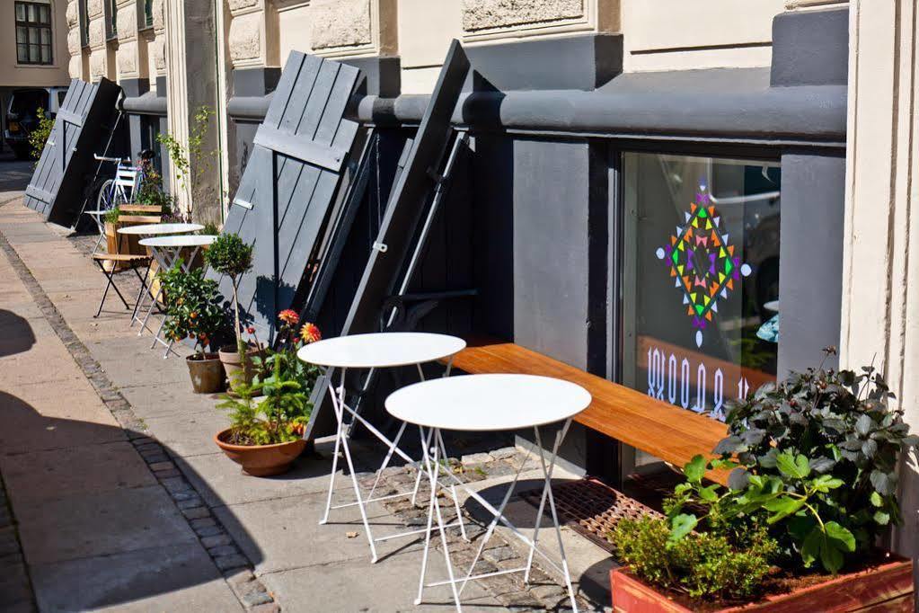 Hostal Capsule -